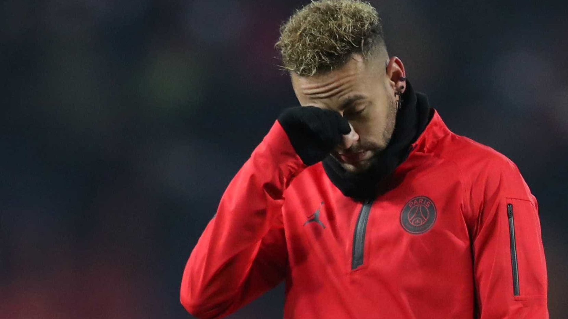 Neymar marca, mas azarão vira e elimina PSG da Copa da Liga Francesa