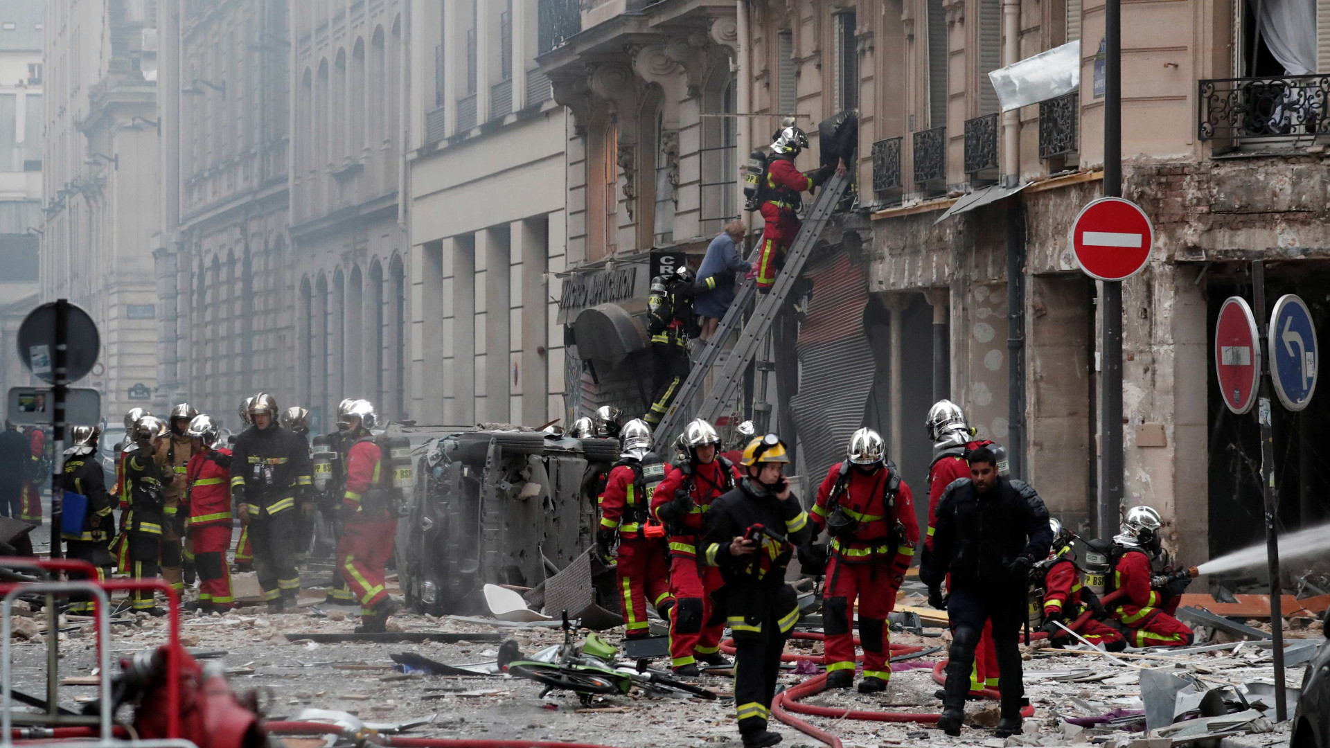 Explosão em padaria de Paris deixa mortos e quase 50 feridos