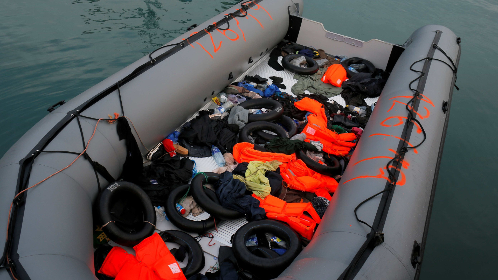 NÃºmero de migrantes desaparecidos em naufrÃ¡gio sobe de 20 para 114