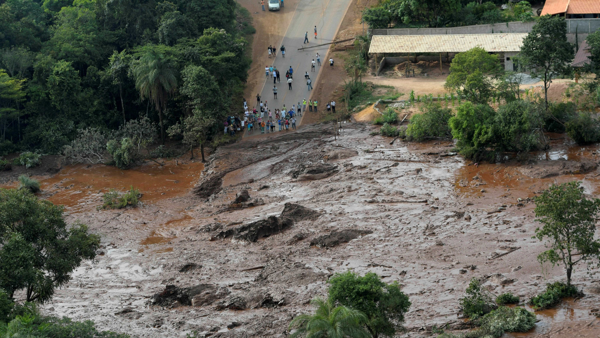 ‘Tragédia em número de vítimas deve superar Mariana’, dizem Bombeiros