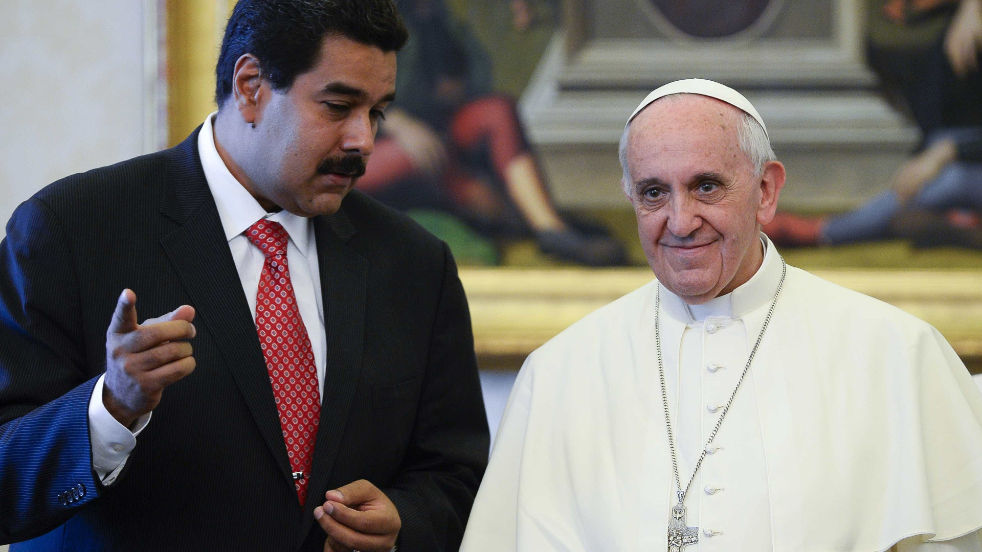 Maduro diz que enviou carta pedindo ajuda ao Papa Francisco