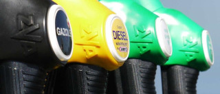 Resultado de imagem para Consumidor poderá pagar até R$ 0,02 menos por litro de gasolina