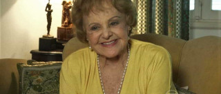 Com 97 anos, atriz de 'Salve Jorge' está 
internada no RJ