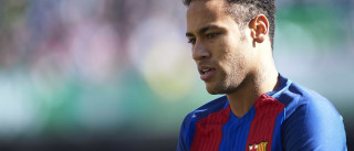 Manchester United prepara oferta ousada
para tirar Neymar do Barça