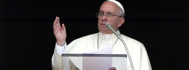 Religião não é desculpa para violência, diz Papa