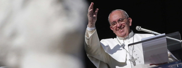 Em mensagem de Natal, Papa apela ao fim da violência