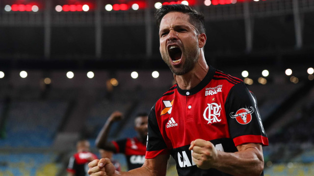 Resultado de imagem para Flamengo e Cruzeiro vencem e estão na final da Copa do Brasil 2017