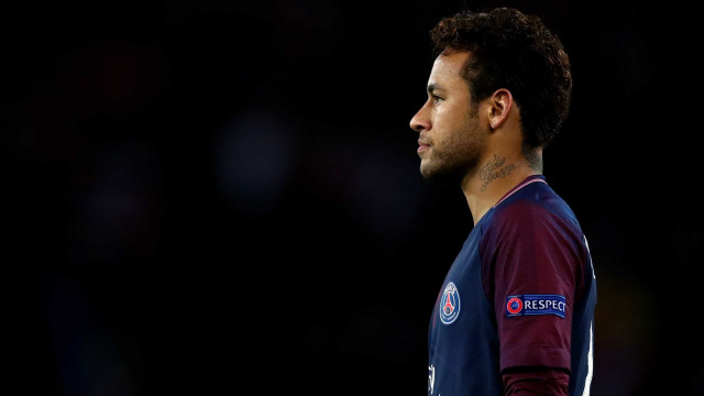 Técnico do PSG diz que espera volta de Neymar a Paris em até 3 semanas