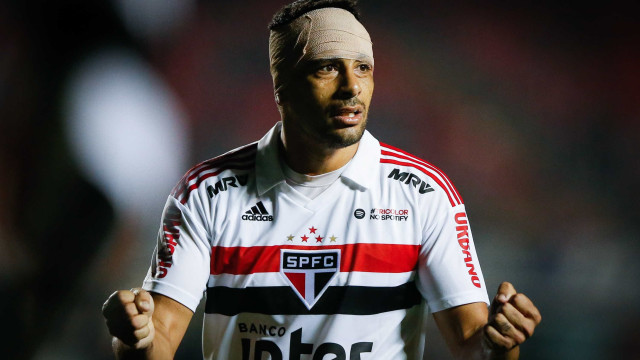 Diego Souza se recupera e pode reforçar São Paulo contra o Cruzeiro 