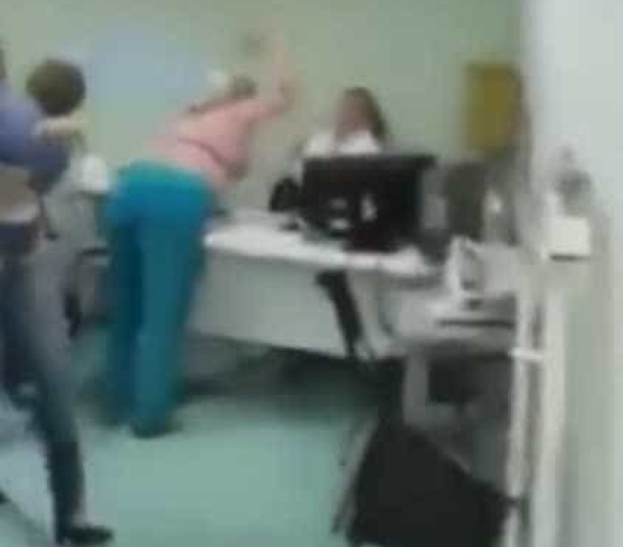 Paciente agride enfermeira dentro de UPA em Curitiba; assista