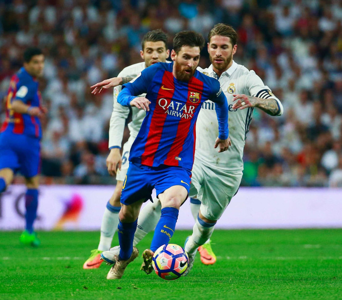 Resultado de imagem para Futebol - Fla e Timão na final, show de Messi e muito mais