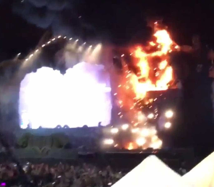 Palco do Tomorrowland da Espanha pega fogo e festival é cancelado