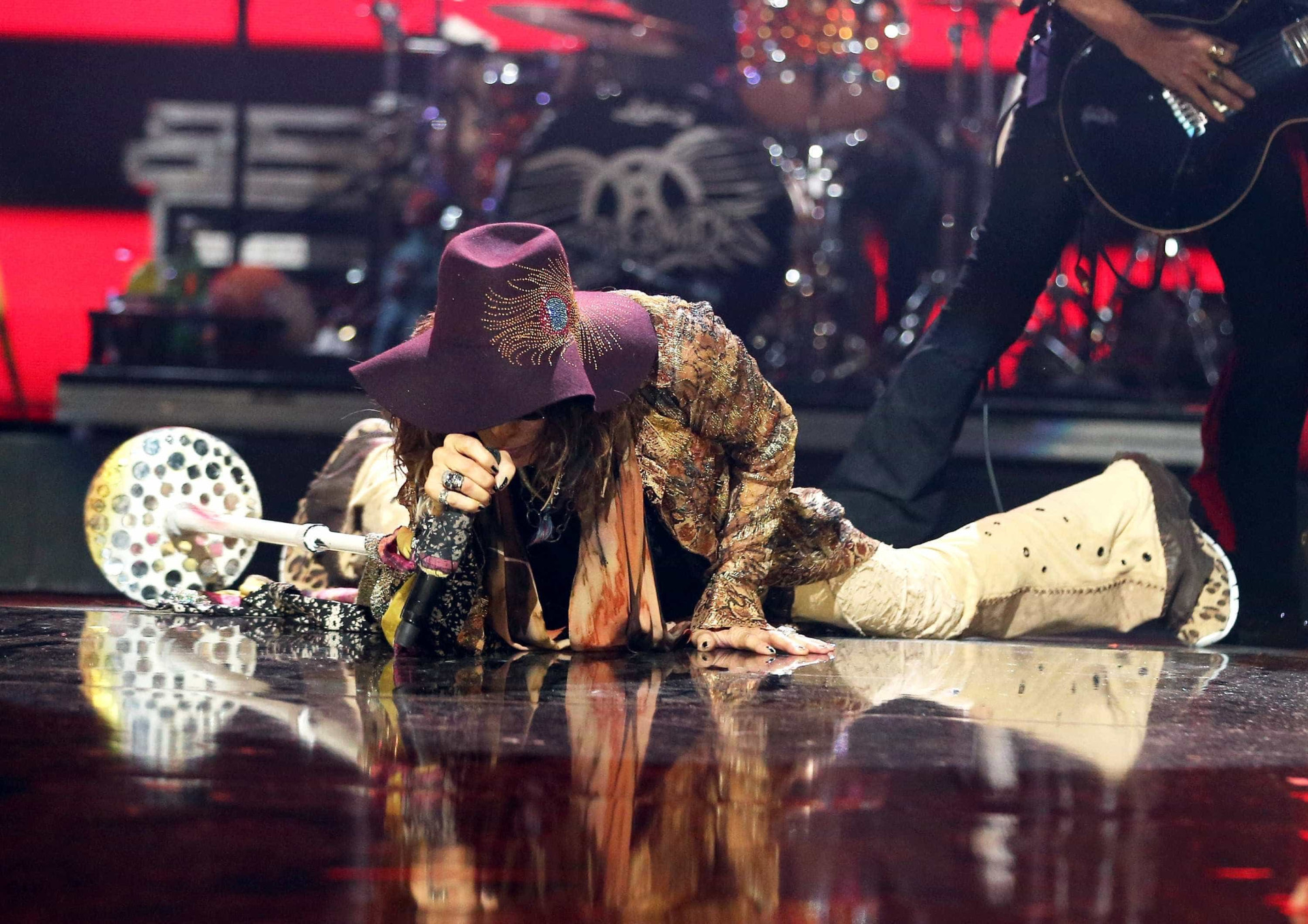 Steven Tyler nega que a banda Aerosmith irá acabar