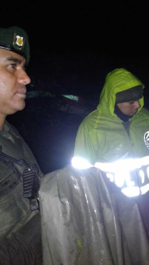Polícia divulga imagens do resgate de acidente com avião da Chape