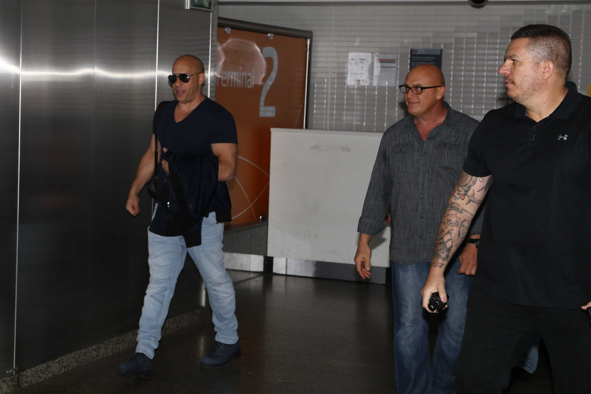 Vin Diesel chega ao Brasil e curte balada em São Paulo;
confira