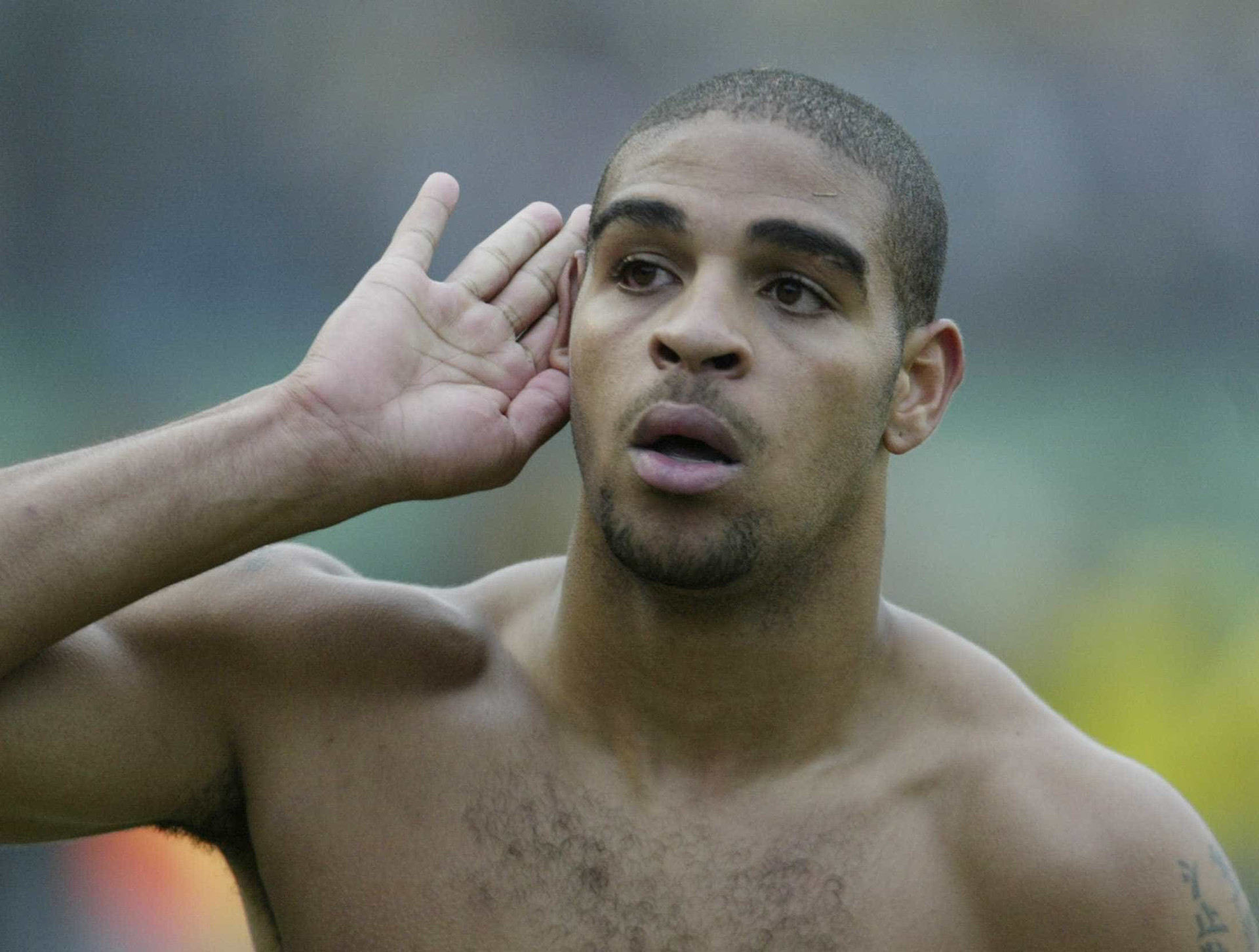 Adriano completa 35 anos nesta sexta;
a carreira do Imperador em fotos