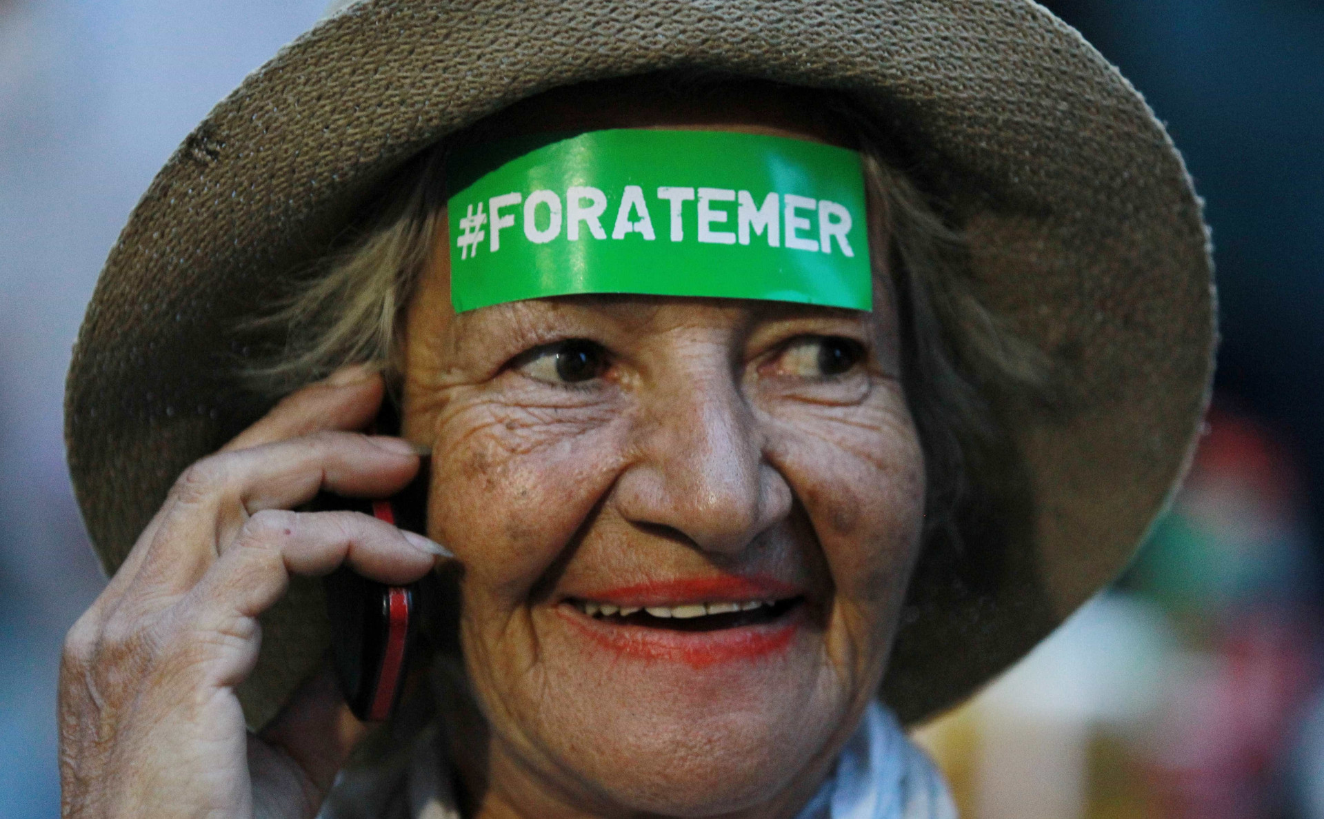 Manifestações em todo Brasil pedem
renúncia de Temer; imagens