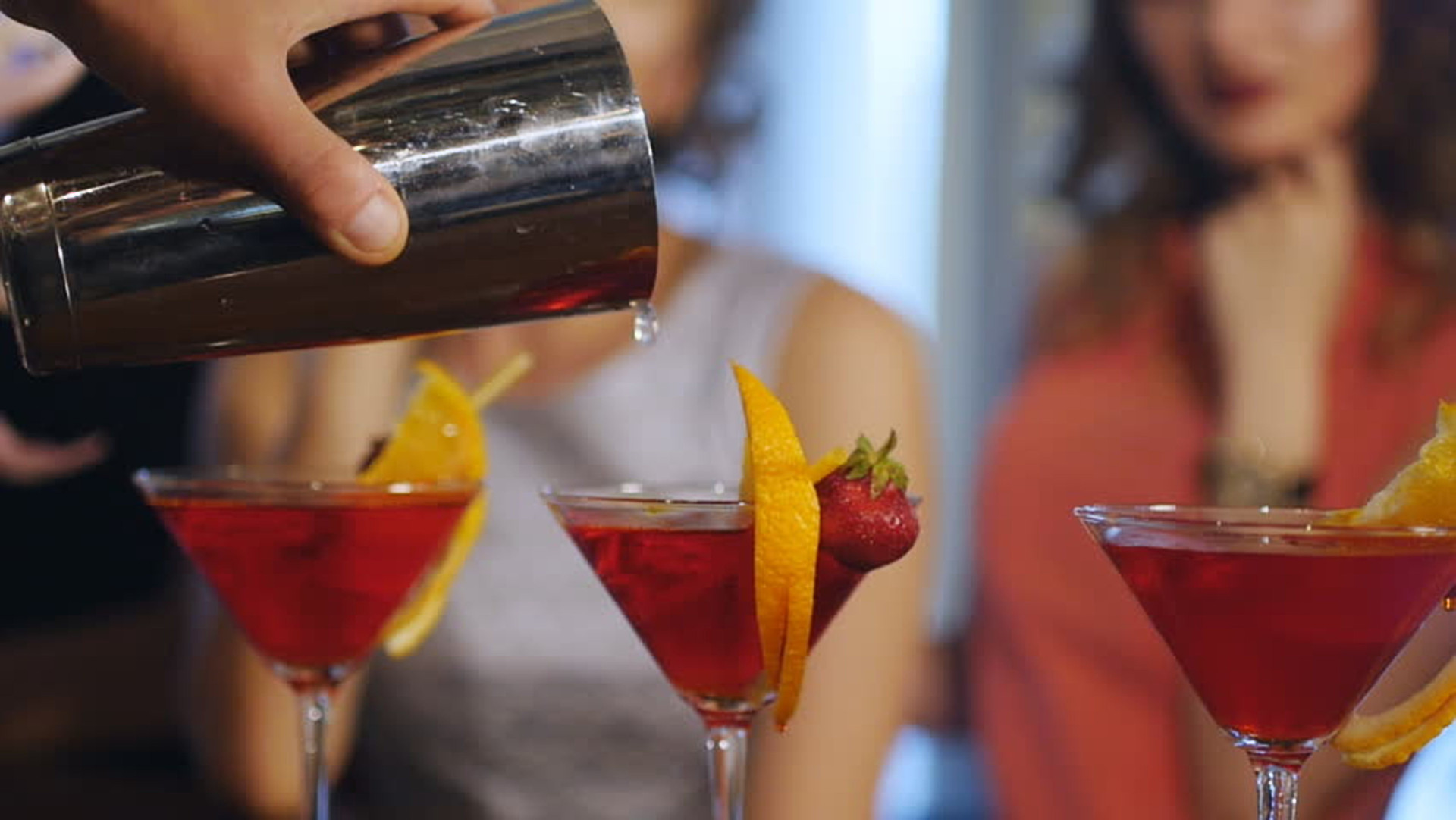 Receitas fáceis: aprenda a fazer 10 drinks clássicos