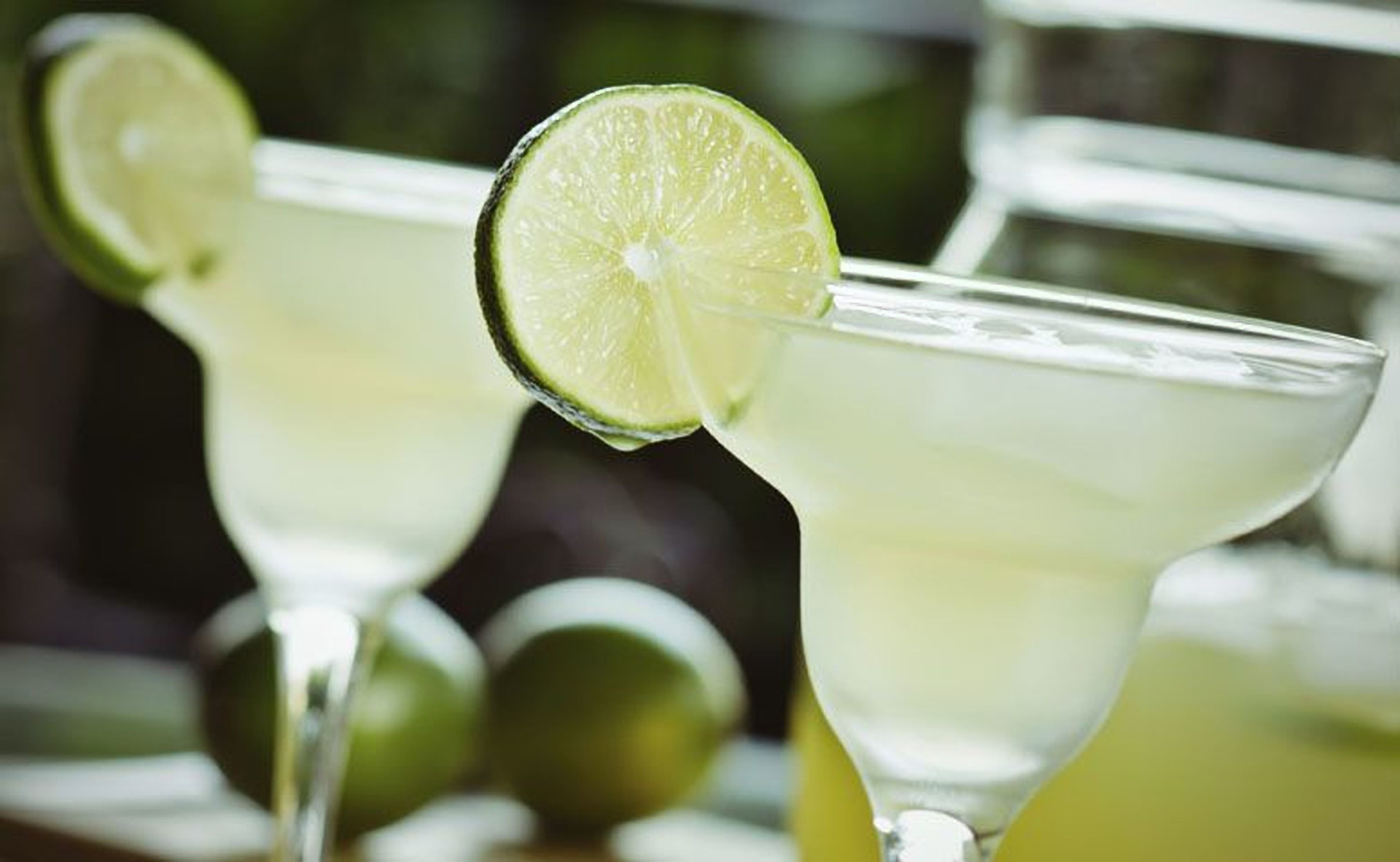 Receitas fáceis: aprenda a fazer 10 drinks clássicos