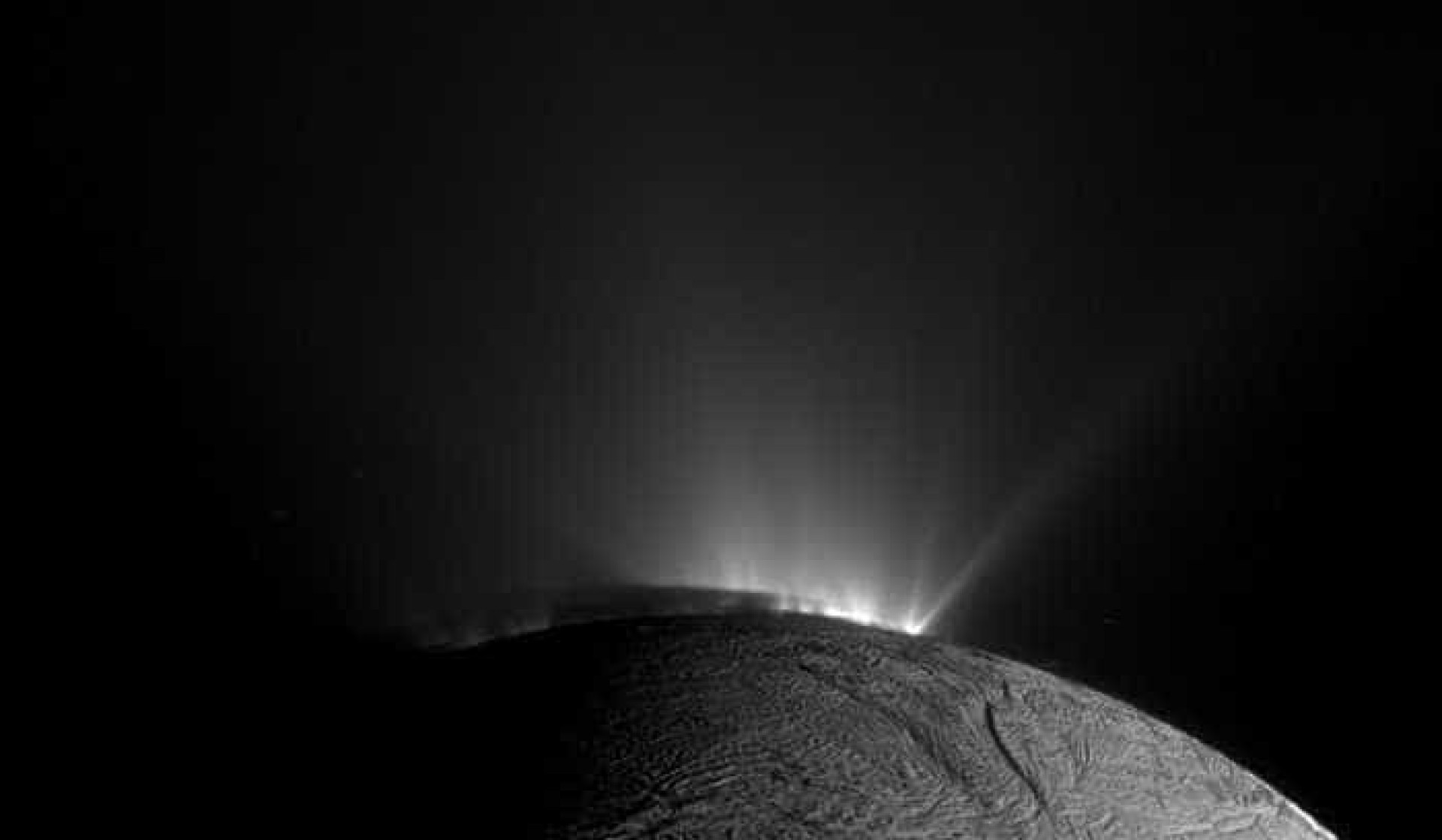 Missão da Cassini da Nasa chega ao fim; veja as melhores imagens