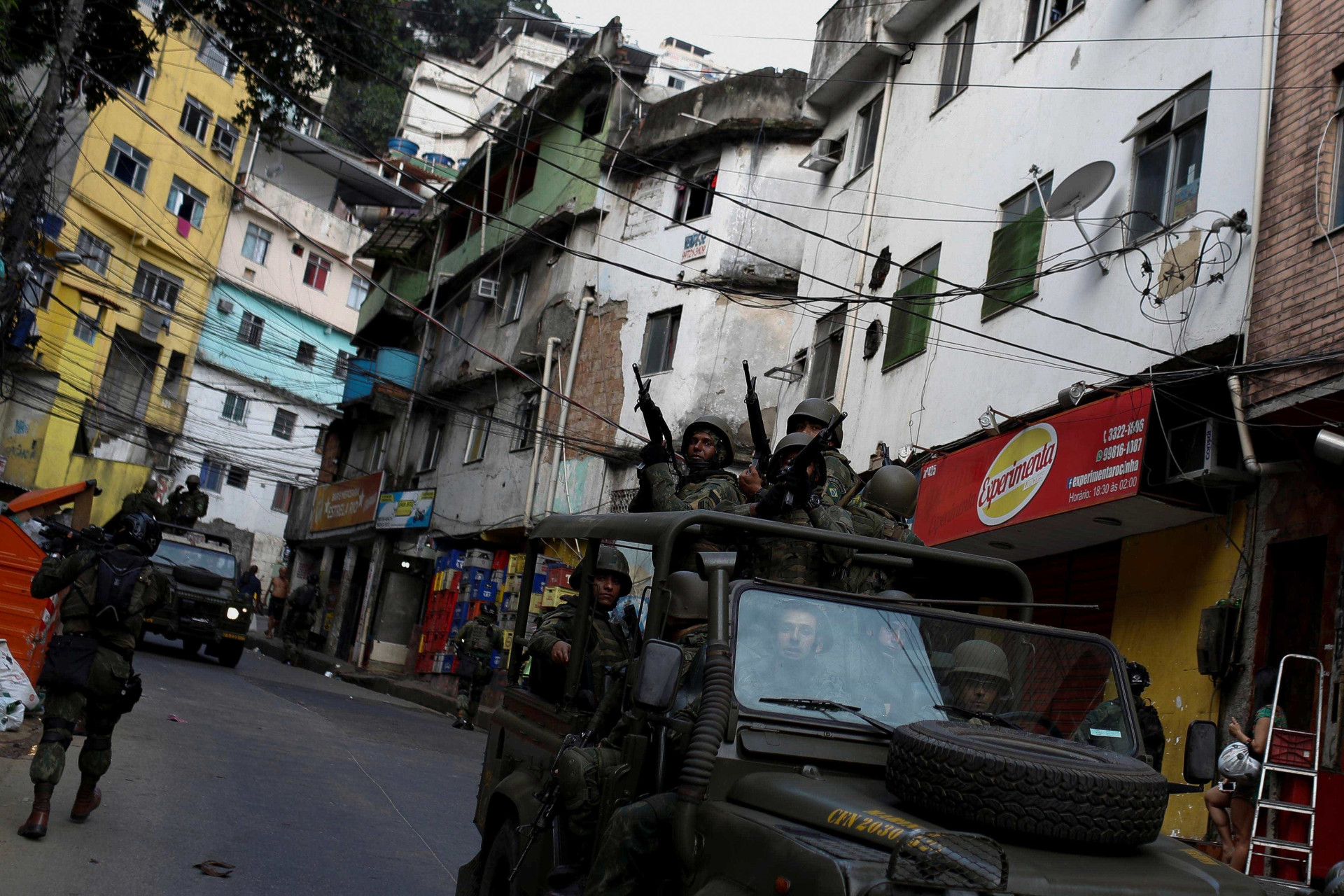 Veja as principais imagens dos 6 dias de ocupação na Rocinha