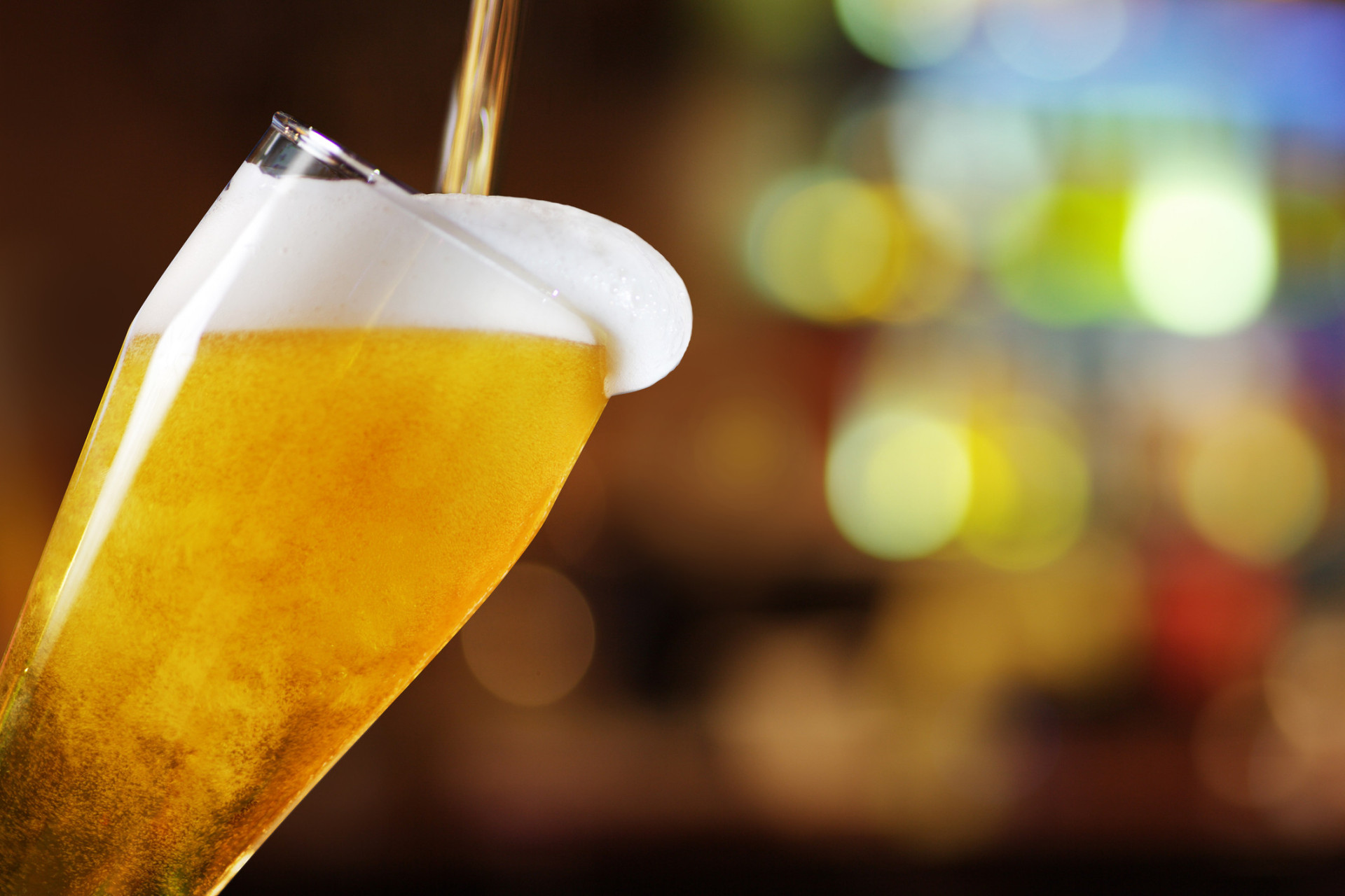 Cerveja: 24 fatos e curiosidades sobre essa bebida super popular!