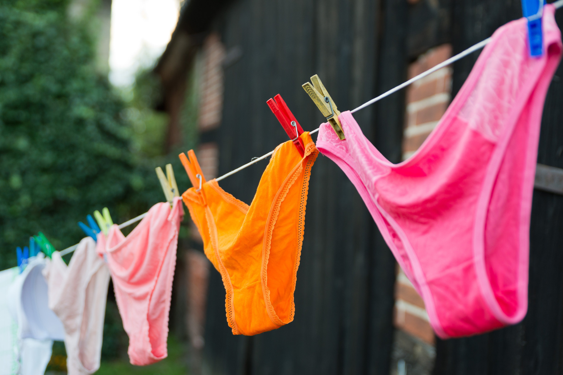 30 dicas para preservar suas roupas e calçados