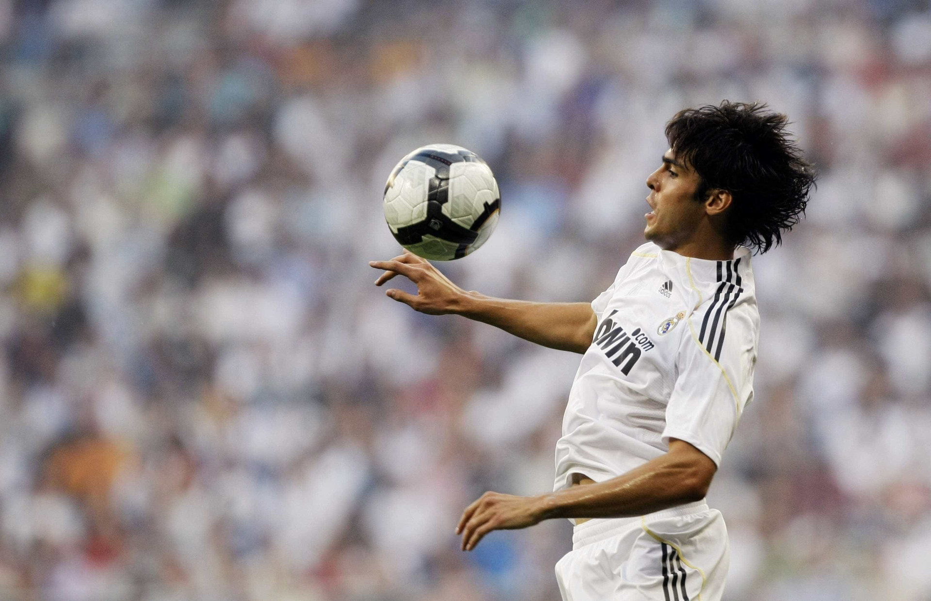 A carreira de Kaká em 30 imagens; confira