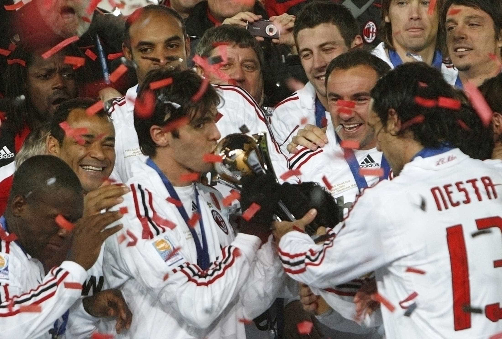 A carreira de Kaká em 30 imagens; confira