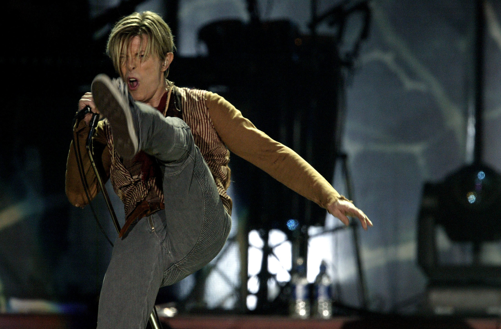 Dois anos sem David Bowie: veja fatos e curiosidades sobre o 'camaleão'