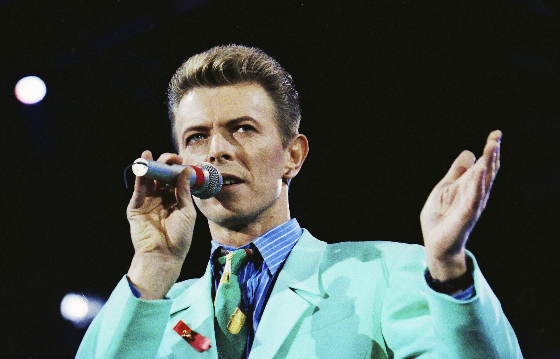 Dois anos sem David Bowie: veja fatos e curiosidades sobre o 'camaleão'