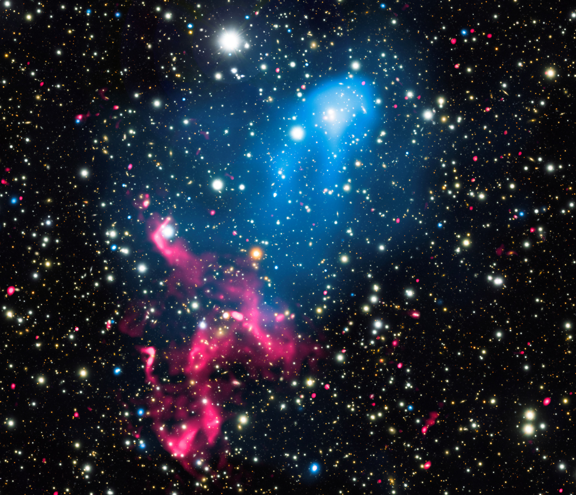 Conheça as maiores galáxias do universo; fotos