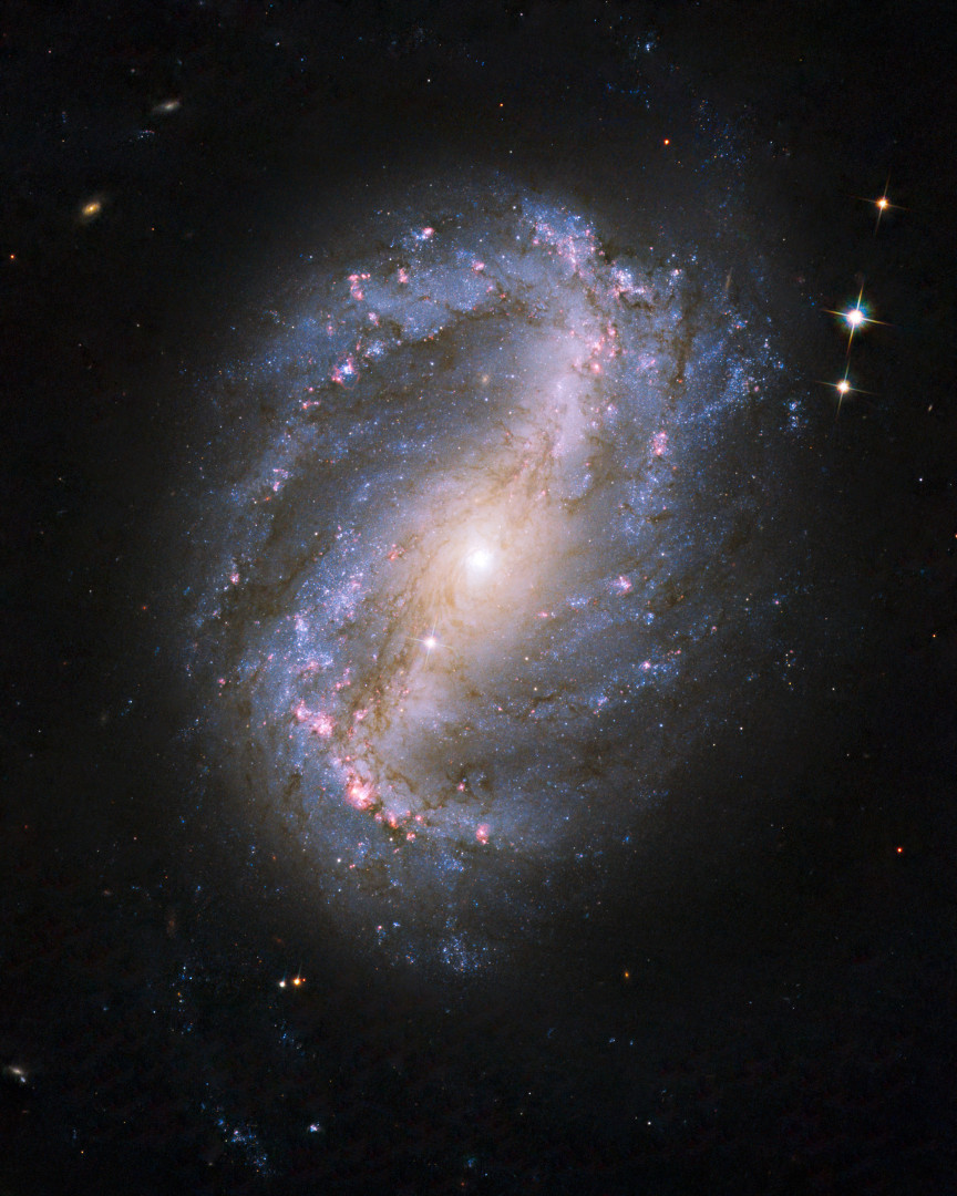 Conheça as maiores galáxias do universo; fotos
