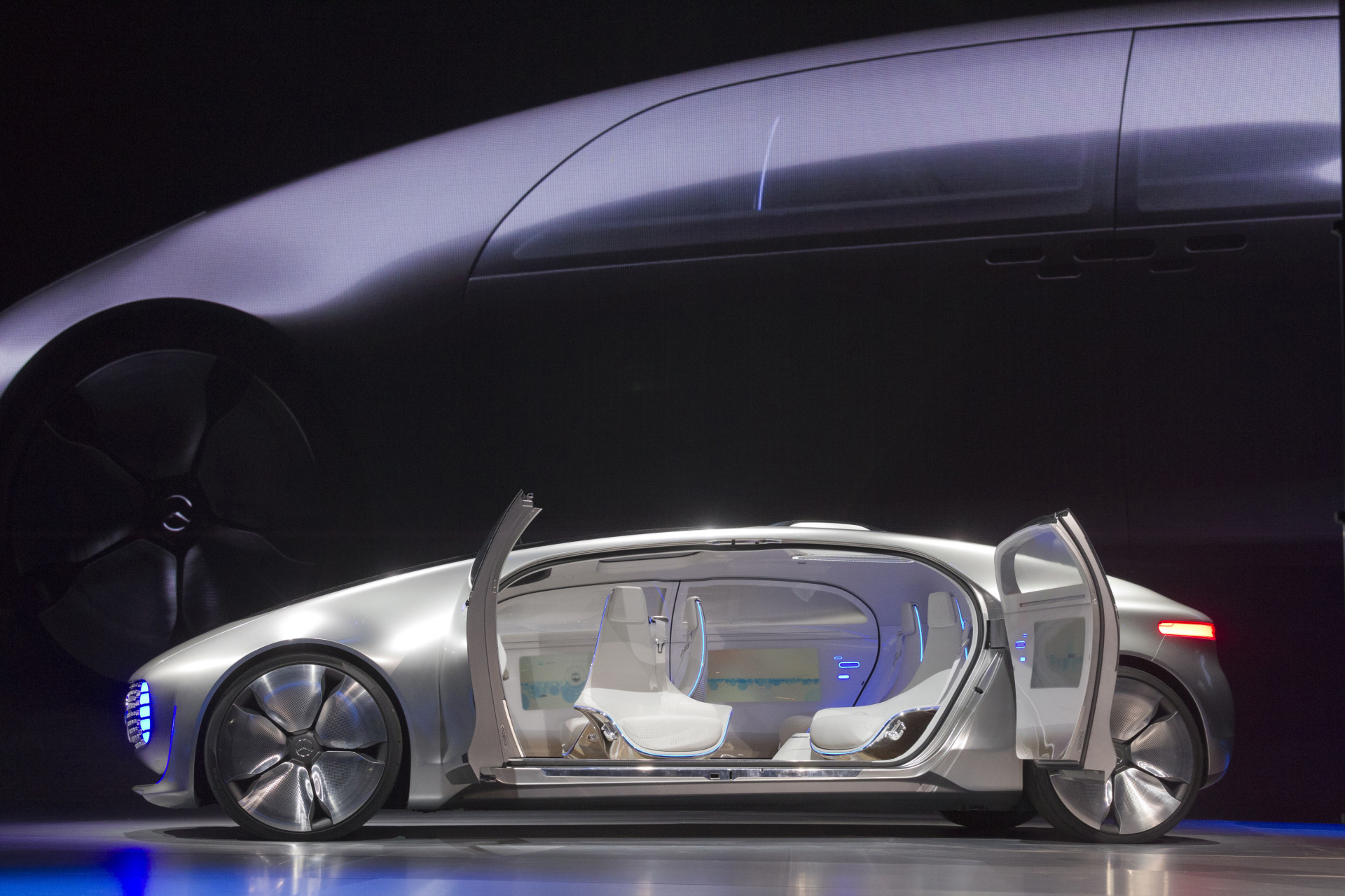 Tecnologia: carros que dirigem sozinhos