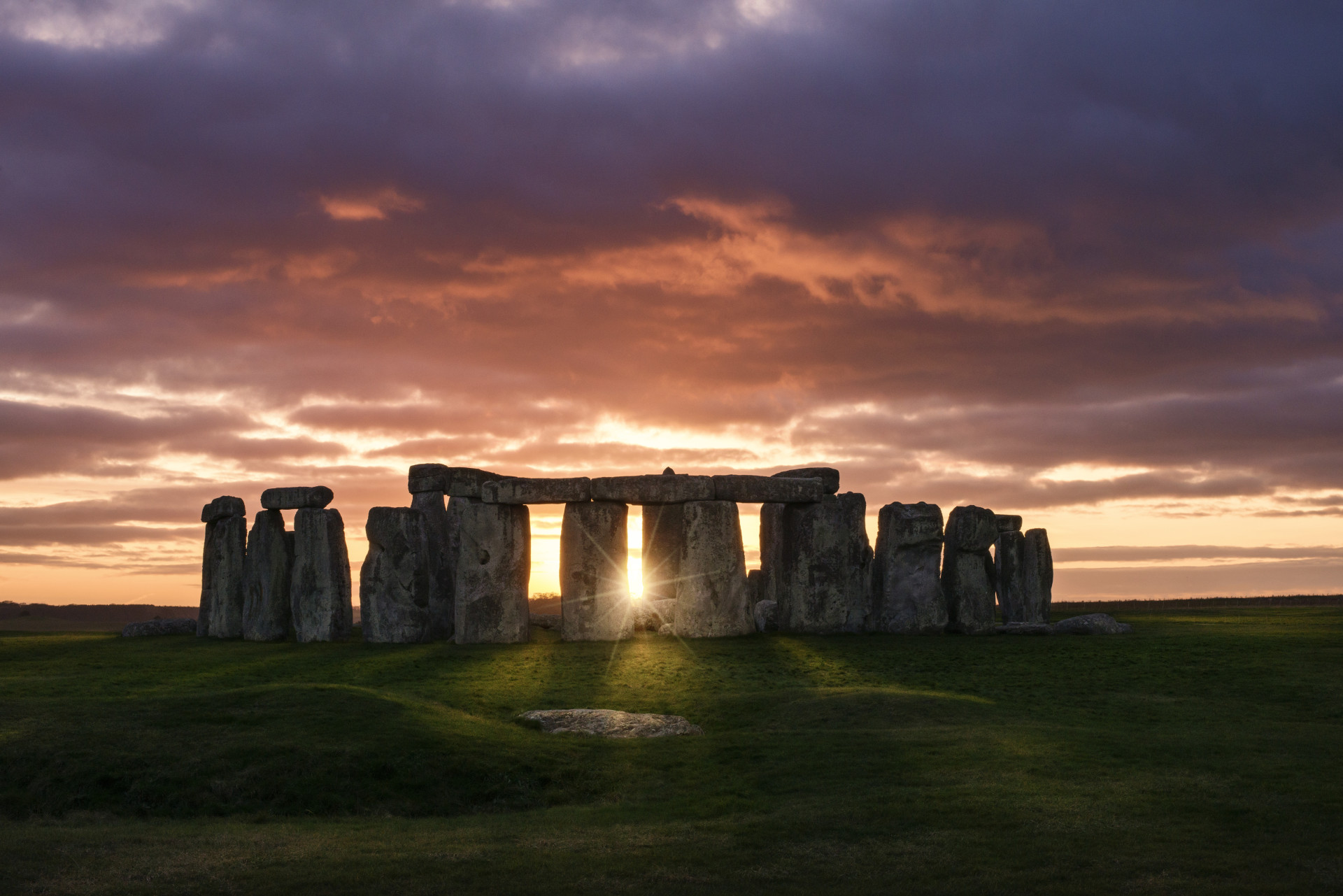 Descubra quais mistérios a Stonehenge guarda