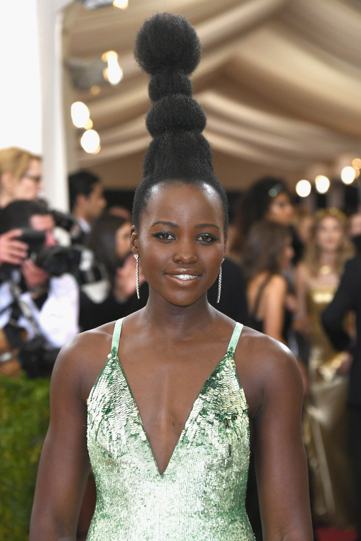 Lupita Nyong'o: estilo ousado para inspirar quem quer sair do básico