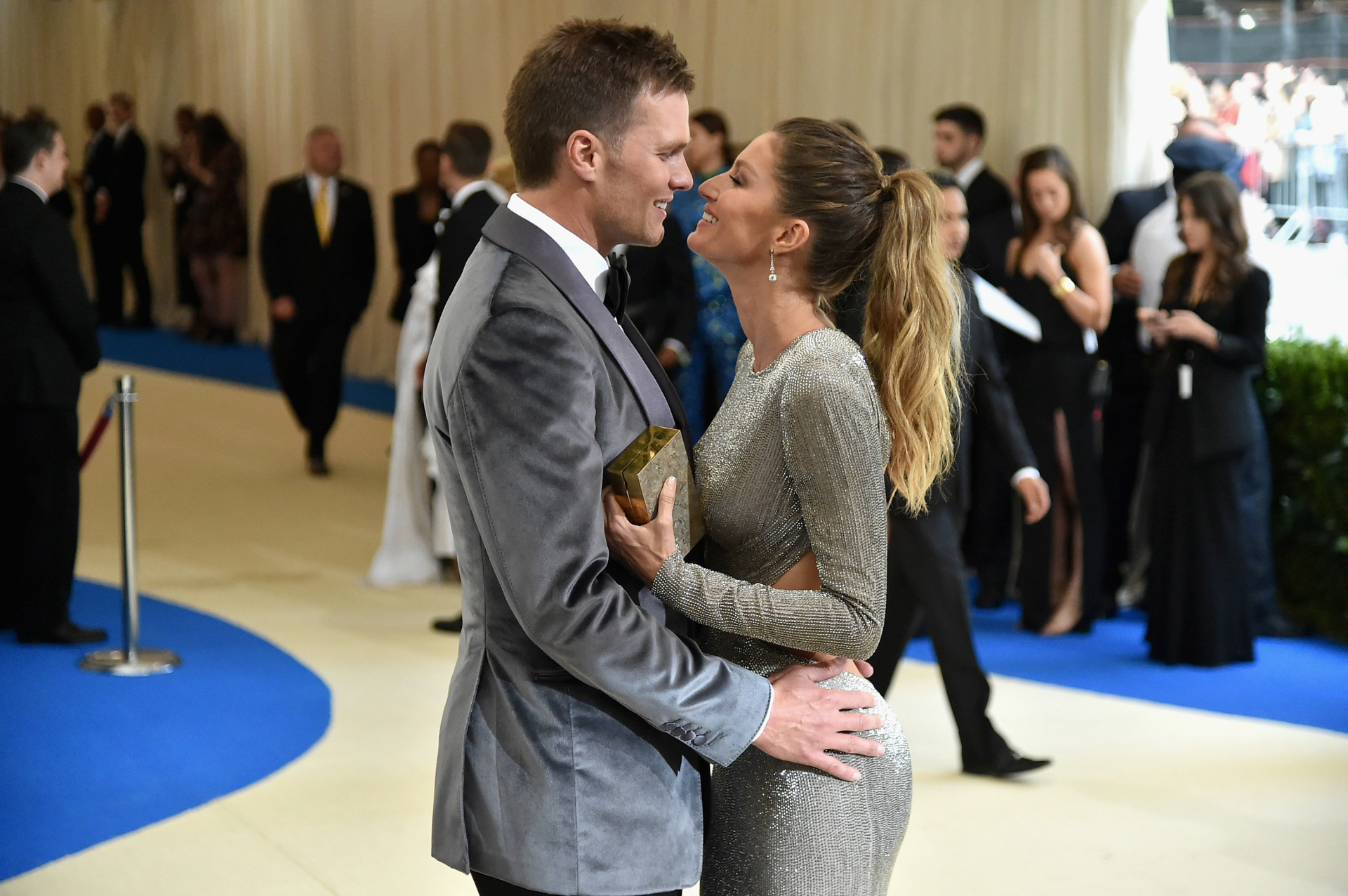Saiba quais celebridades já tiveram romances com atletas