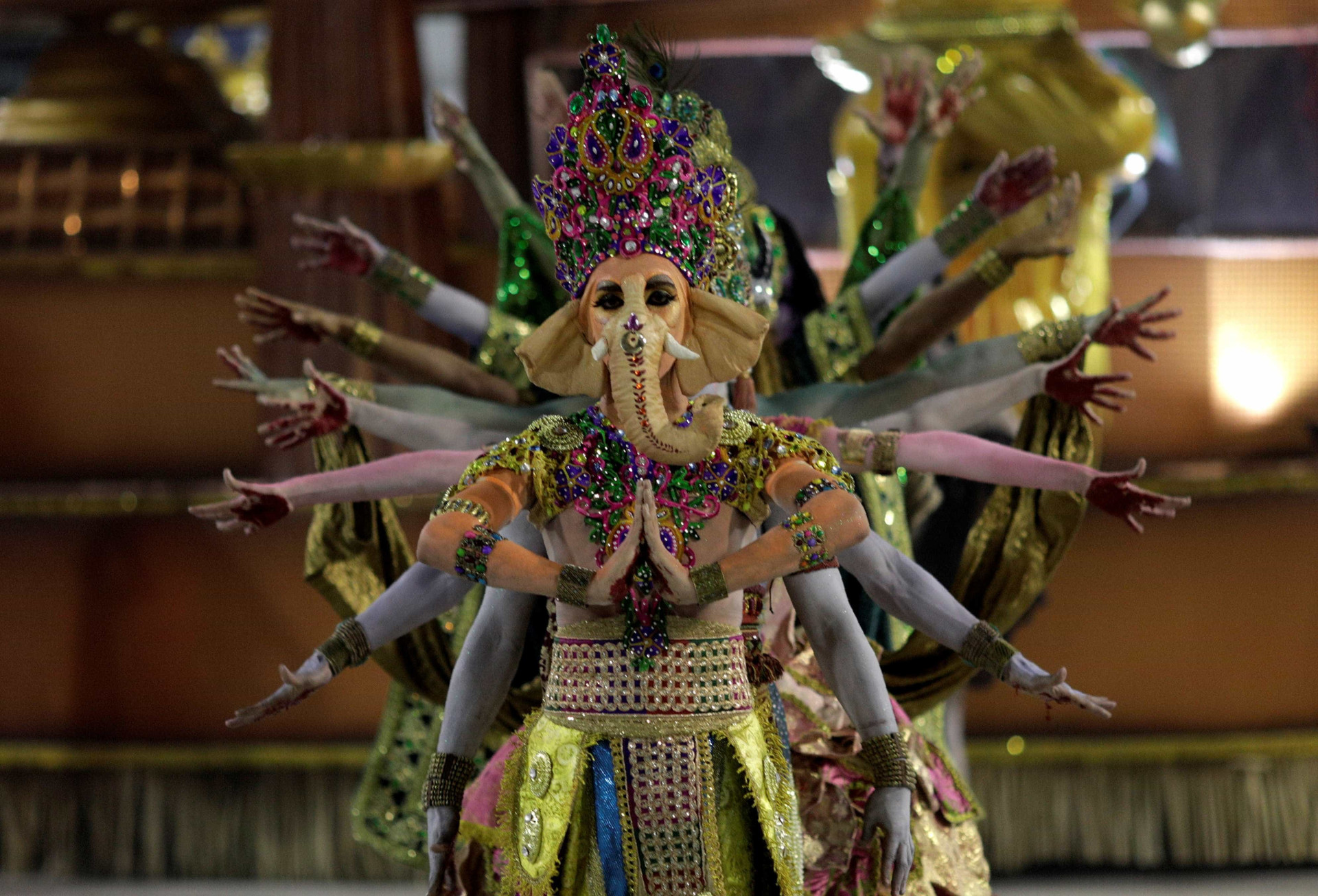 Carnaval Rio 2018: as melhores imagens da primeira noite de desfile