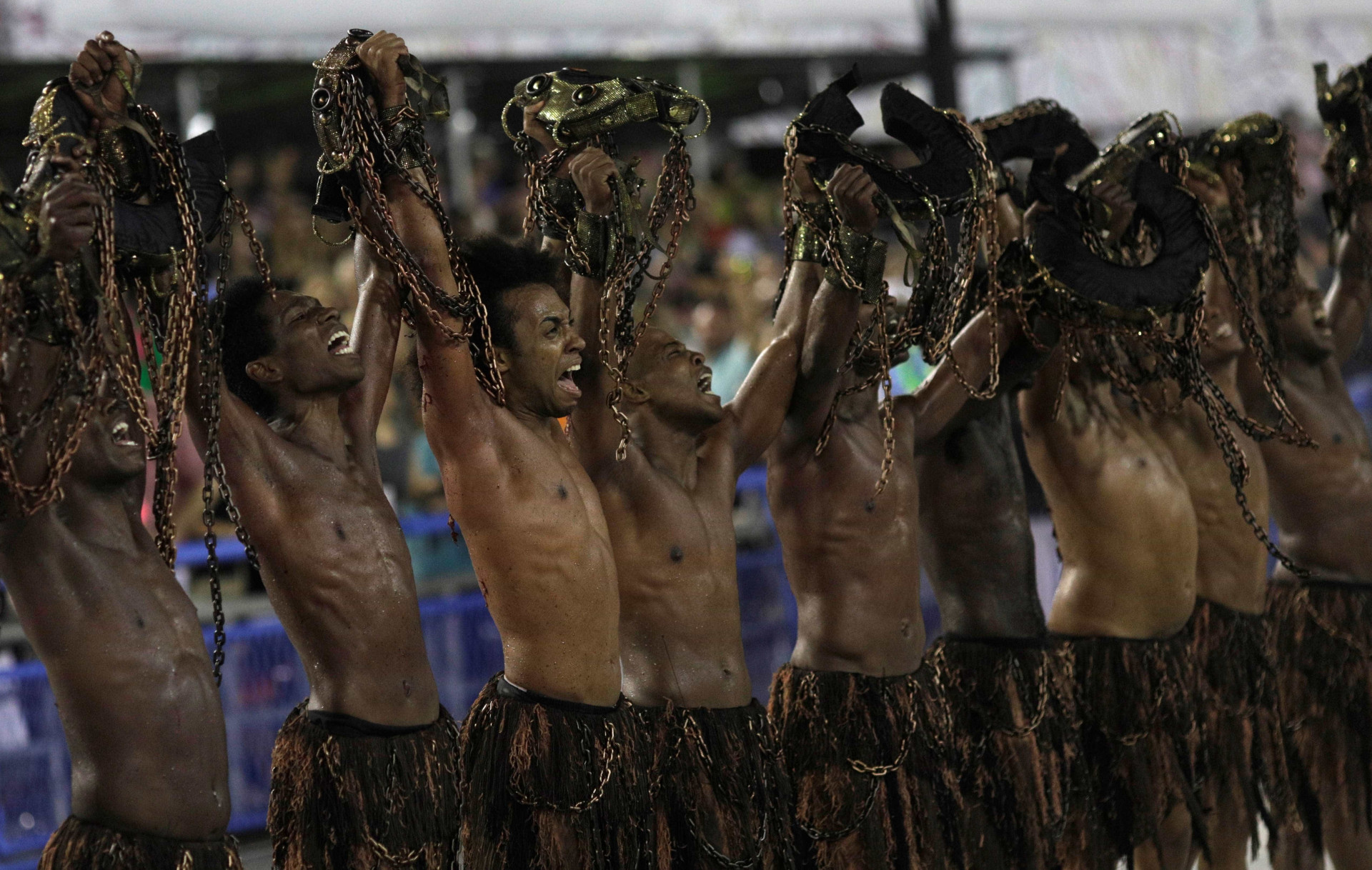 Carnaval Rio 2018: as melhores imagens da primeira noite de desfile