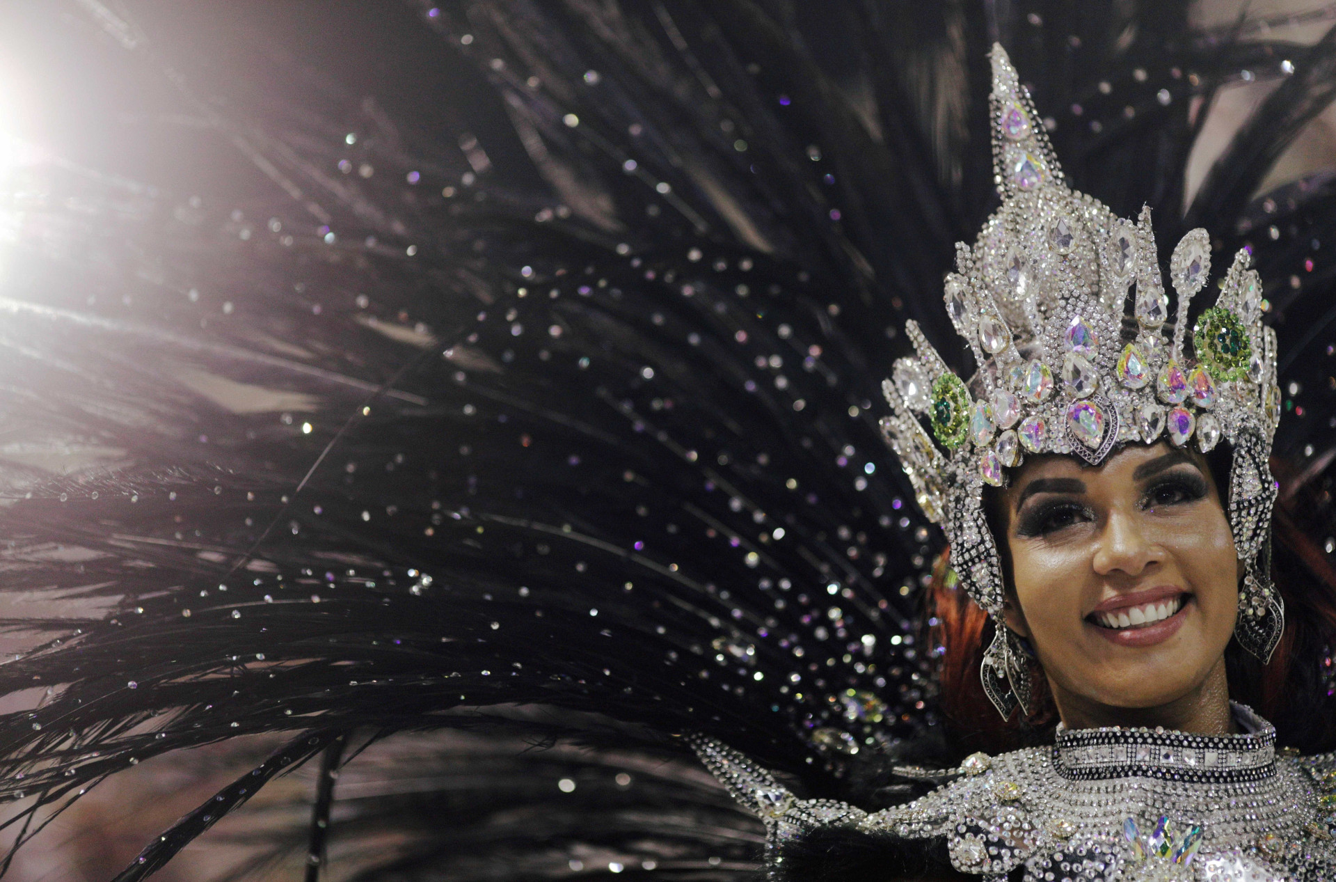 Carnaval Rio 2018: as melhores imagens da primeira noite de desfile