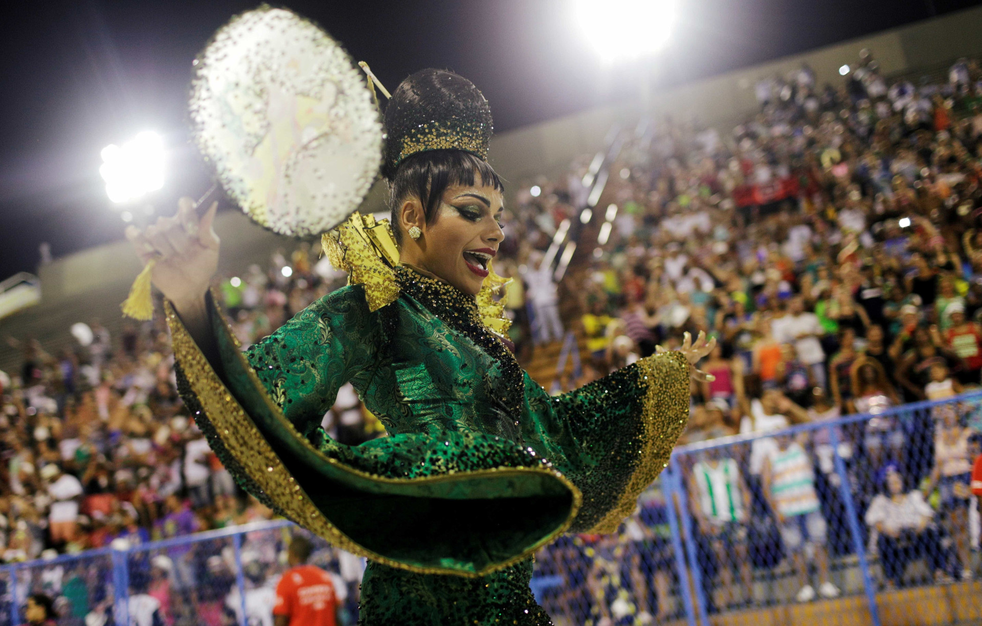 Carnaval Rio 2018: as melhores imagens da primeira noite de desfile