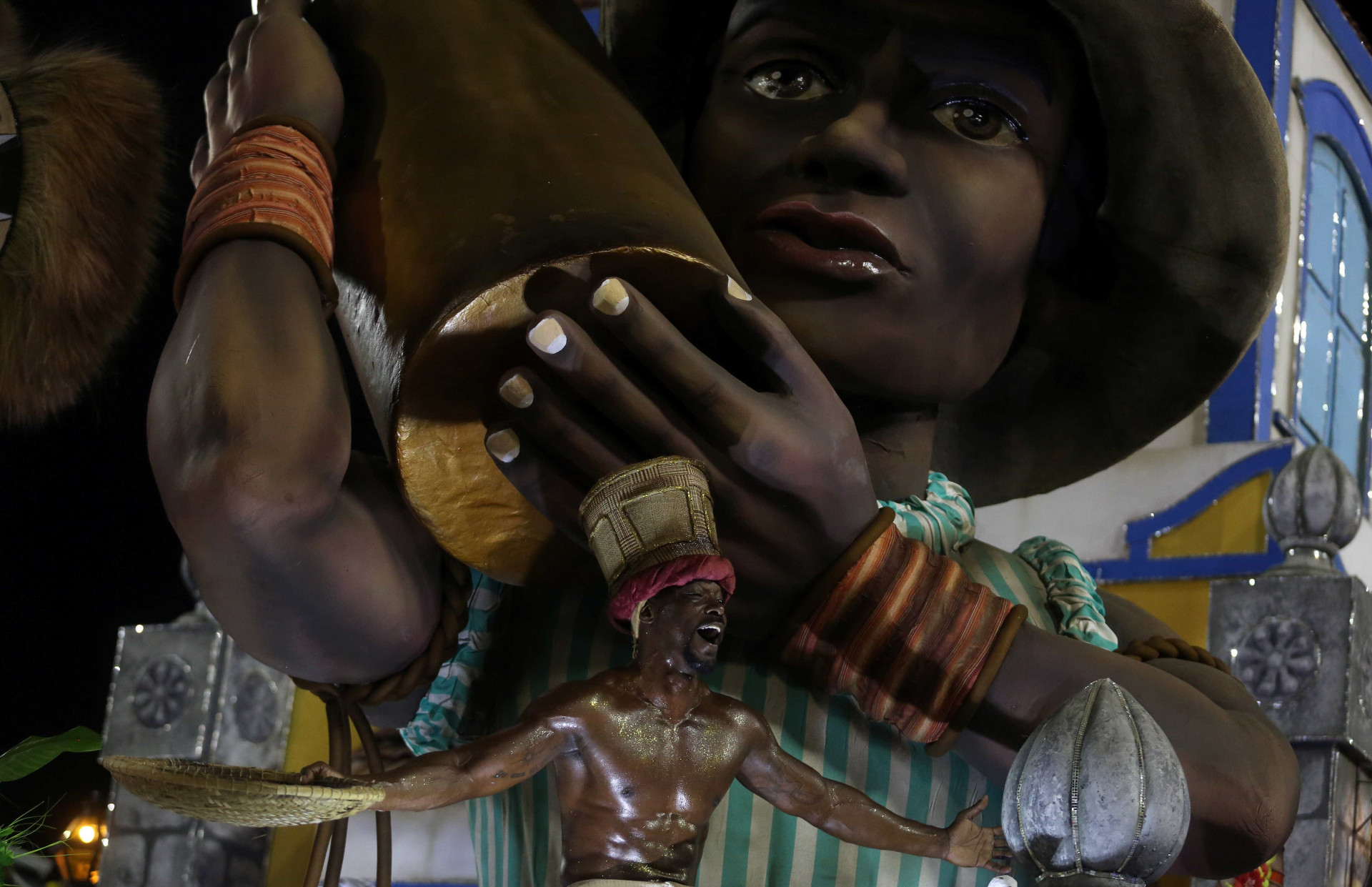 Carnaval Rio 2018: as melhores imagens da primeira noite de desfile