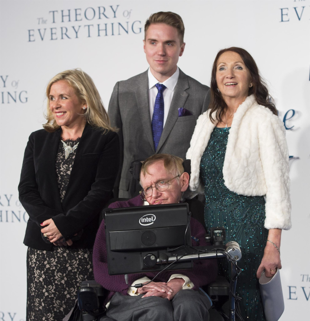 Gênio da ciência: relembre a vida e o legado de Stephen Hawking