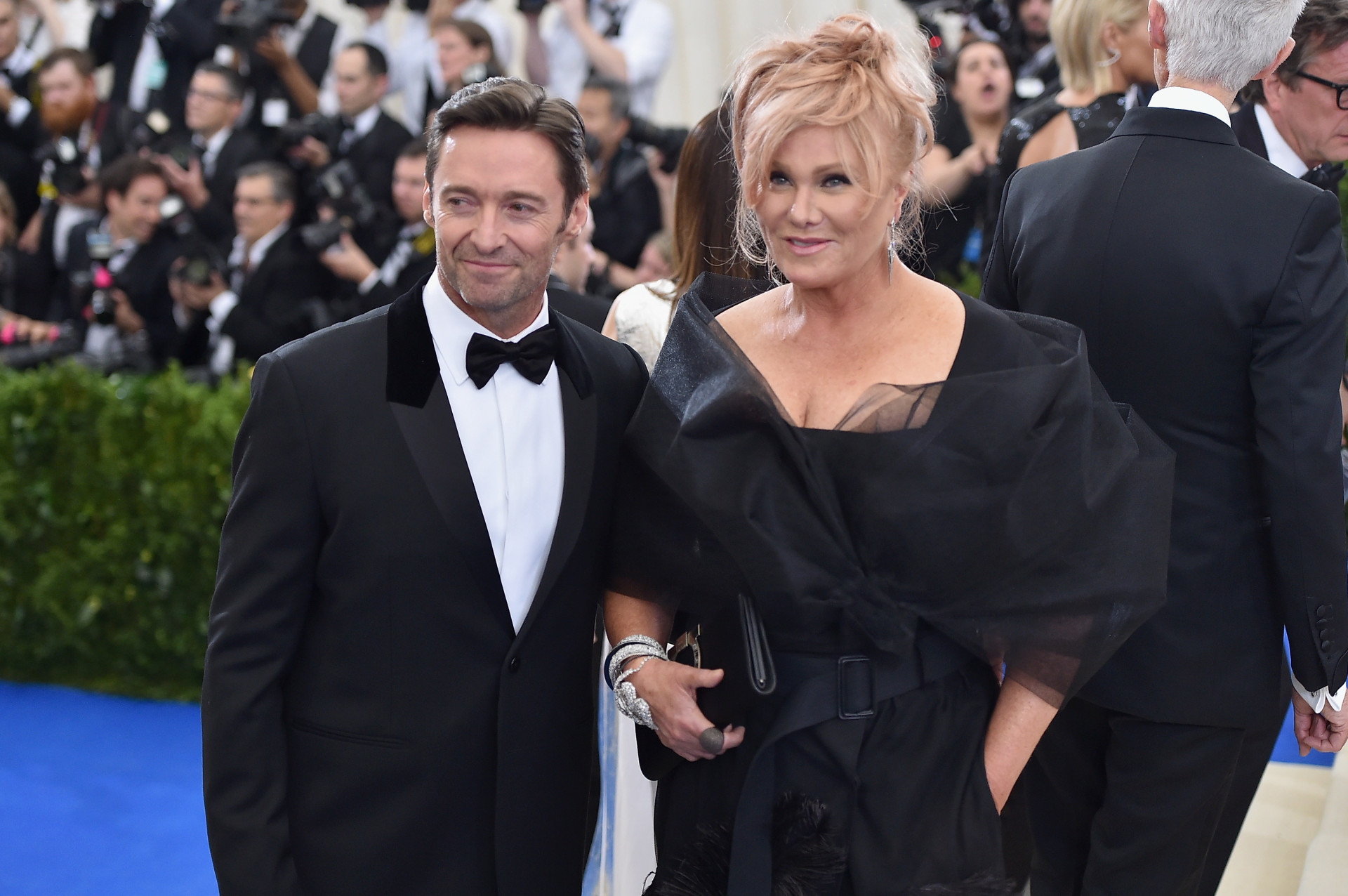 Hugh Jackman faz 50 anos; relembre a vida e carreira do ator