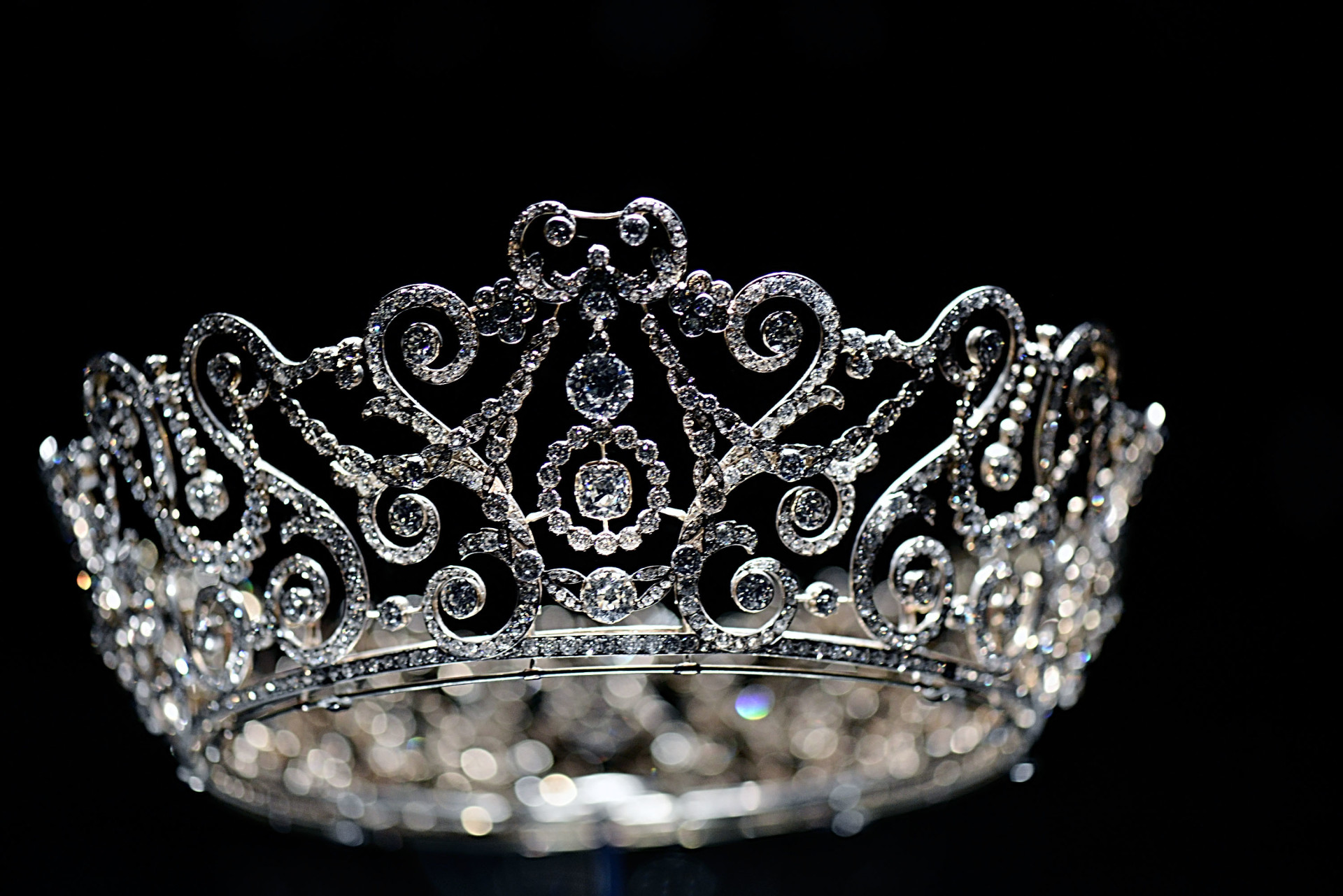 Casamento Real: qual tiara será a escolha de Meghan Markle?