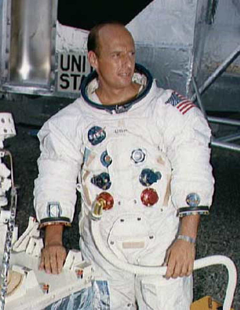 Conheça os 12 astronautas que pisaram na Lua