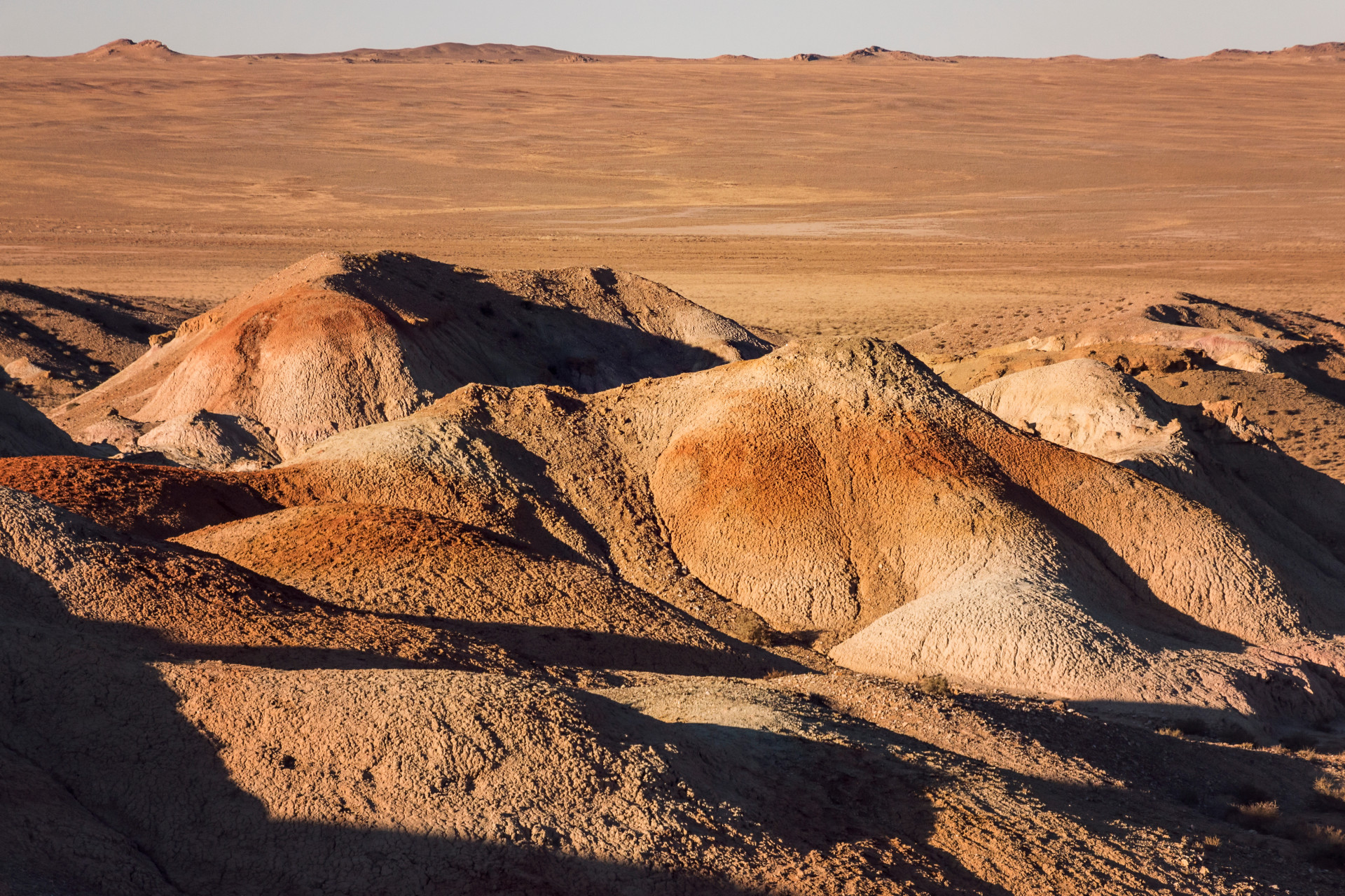 Conheça a Mongólia, terra de nômades e de paisagens únicas
