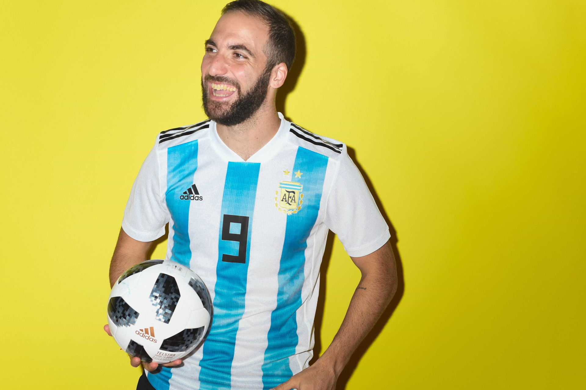 Jogadores posam para ensaio fotográfico oficial da Copa do Mundo; veja