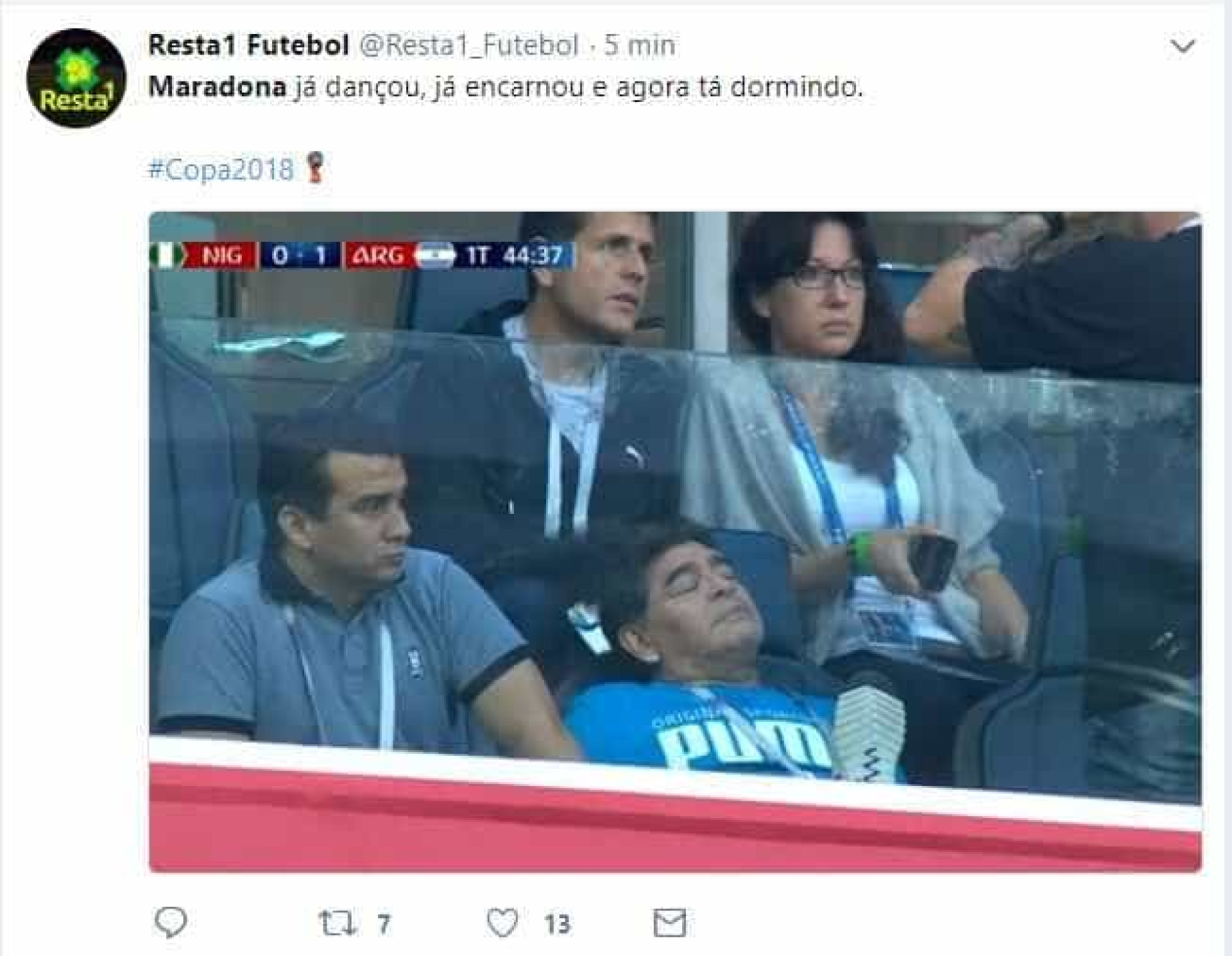 Notcias Ao Minuto Brasil Maradona Dorme Em Jogo Da Argentina E