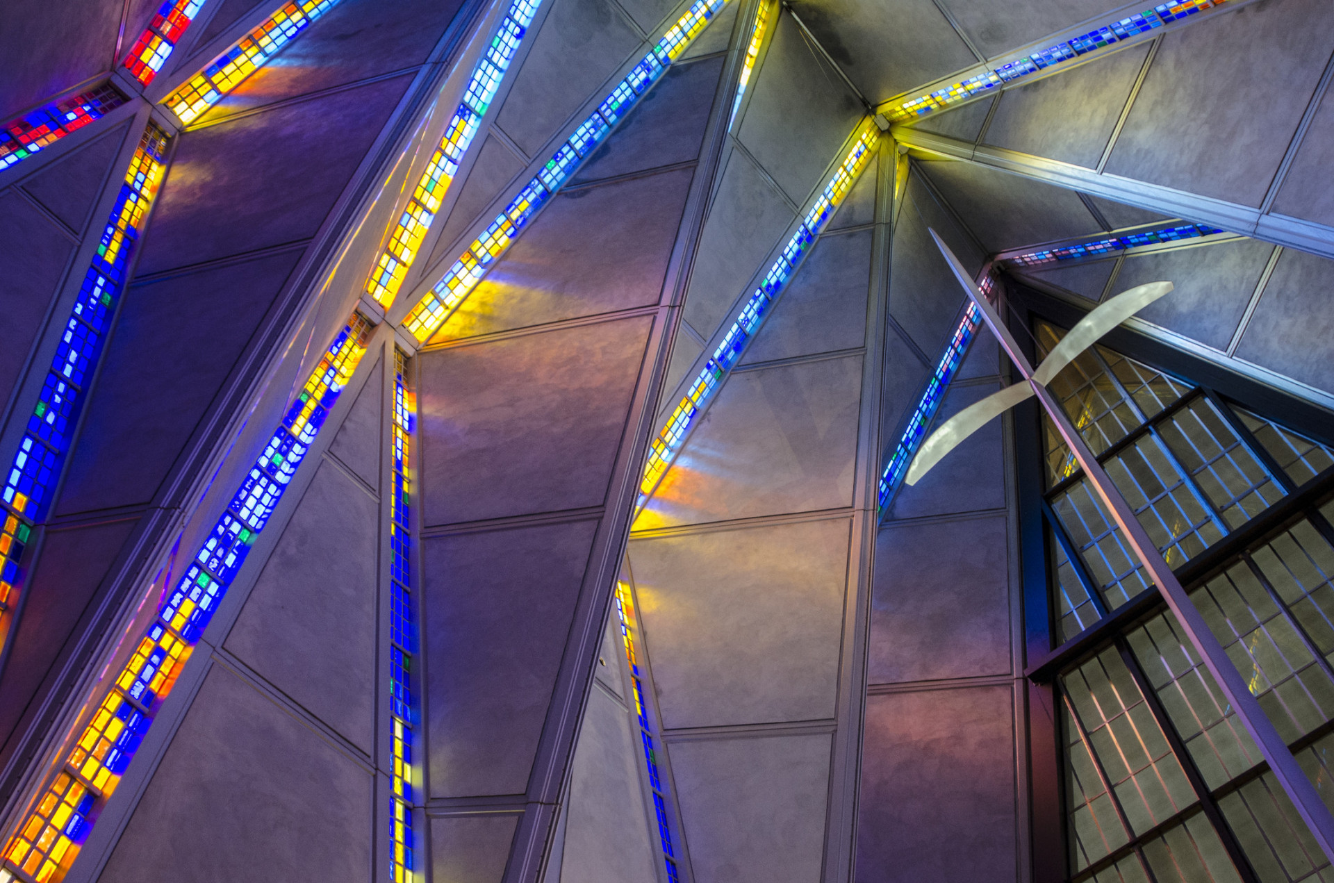 Vitrais: as mais magníficas obras de arte em vidro pelo mundo